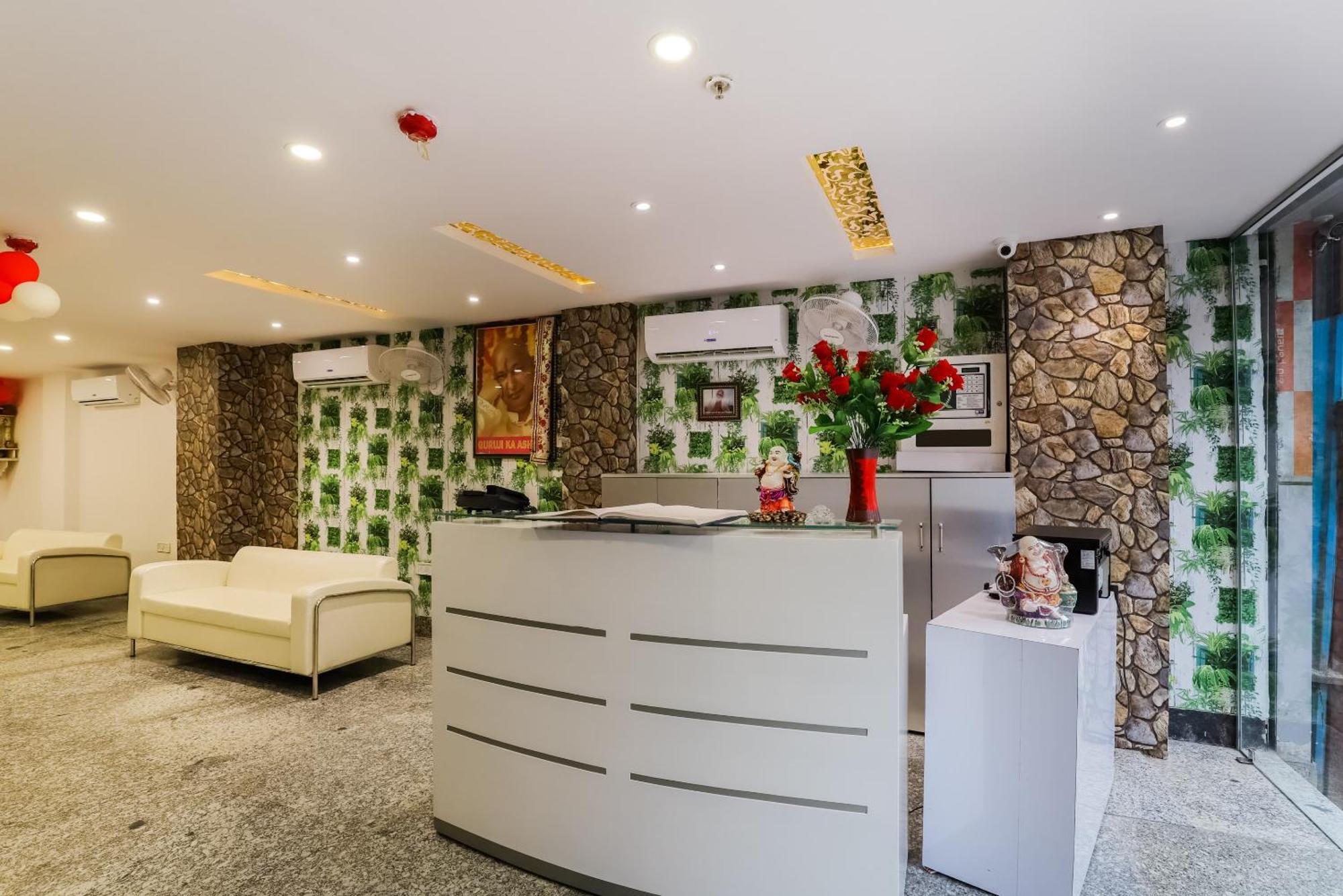 Hotel O New Tech India Дели Экстерьер фото